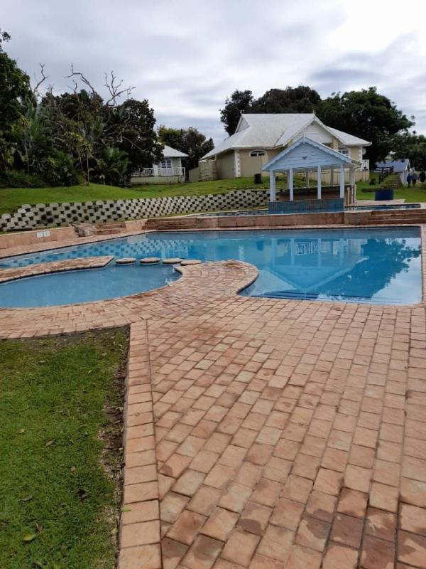 19 Montego Bay Caribbean Estate Διαμέρισμα Port Edward Εξωτερικό φωτογραφία